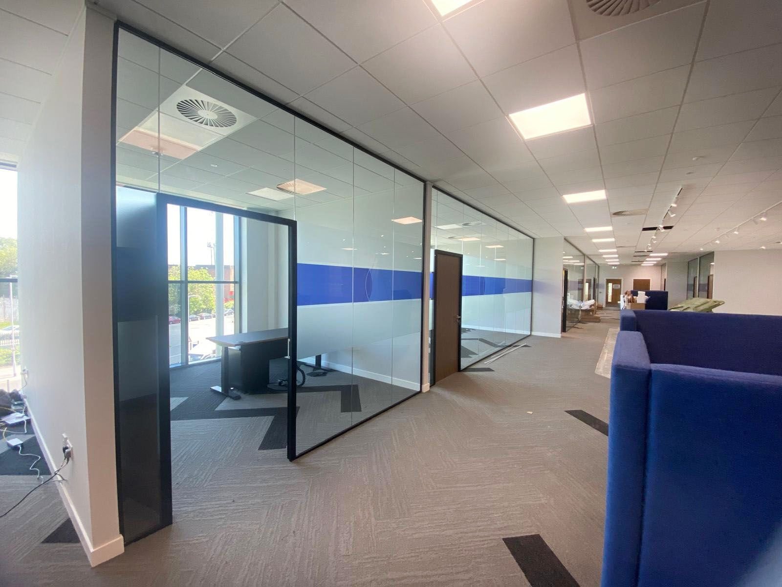 Office fit out by advanced commercial interiors uk