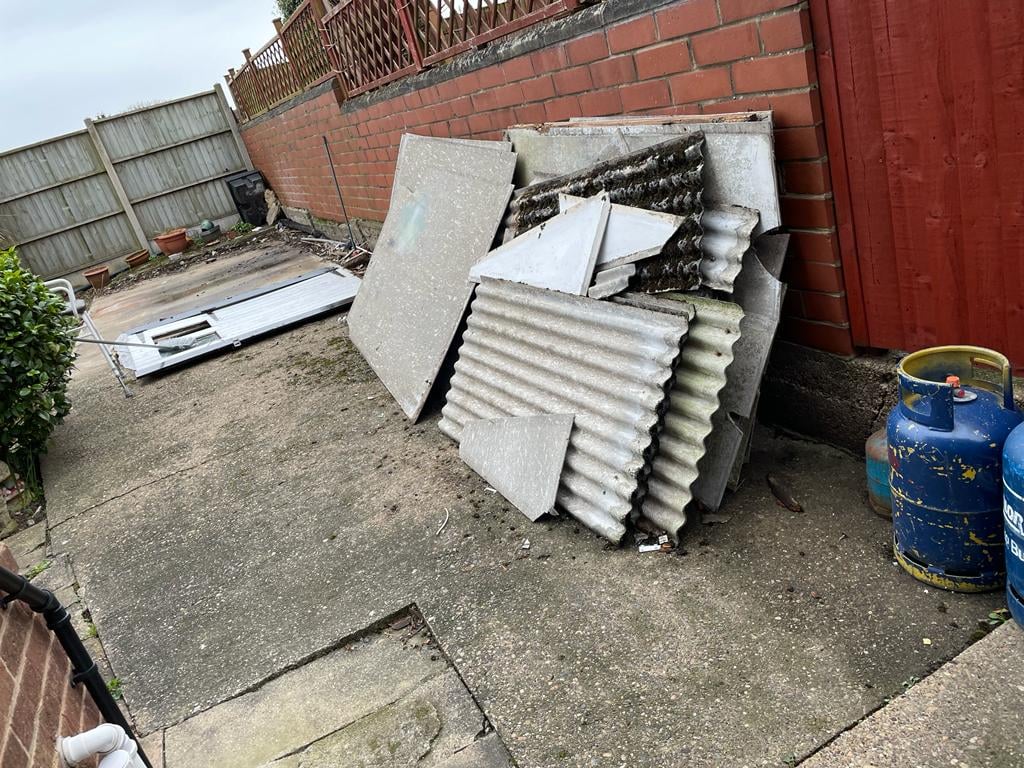 Asbestos Cement Roof Sheets for Disposal