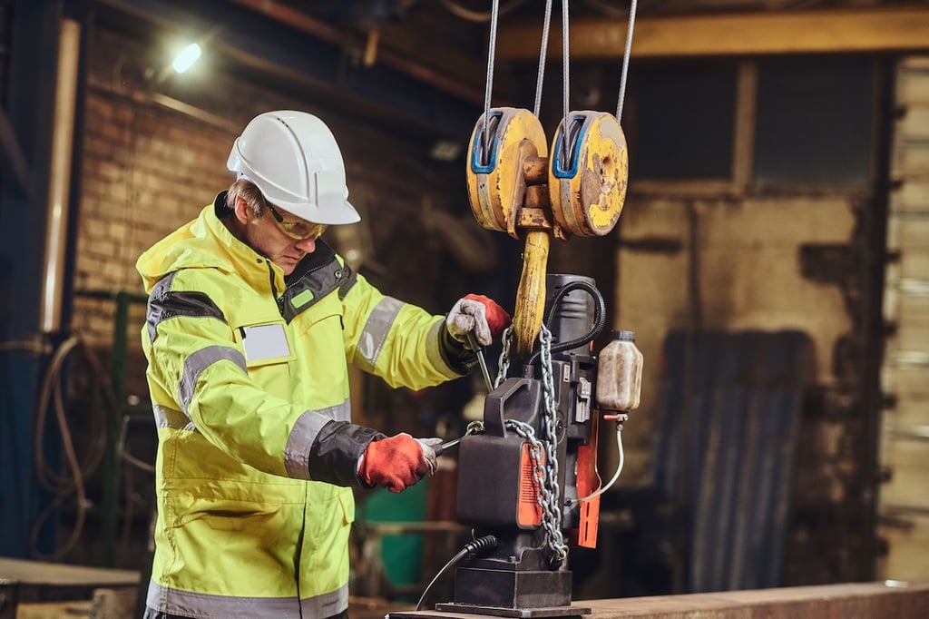 Choosing The Right Lifting Attachments for Your Applications
