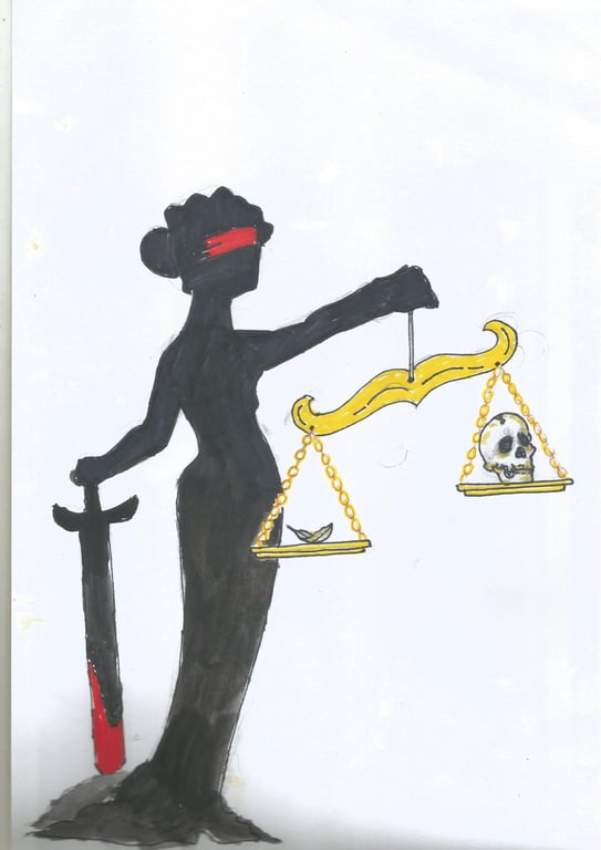 Ilustração 'Abusos da Lei', feita por Fênix Valentim, uma criança de 12 anos, em 2025, reflete a visão crítica do jovem artista sobre os abusos do sistema jurídico. A arte representa uma figura feminina negra que remete à estátua da Justiça, mas com elementos que subvertem seu simbolismo tradicional. A personagem está vendada com um pano vermelho e segura uma balança dourada. Em um dos pratos há um pequeno crânio humano, enquanto o outro carrega um único peso, simbolizando um desequilíbrio. Em sua outra mão, segura uma espada manchada de vermelho, indicando sangue. A base em que ela se apoia é escura e irregular, como se estivesse sobre uma superfície instável.