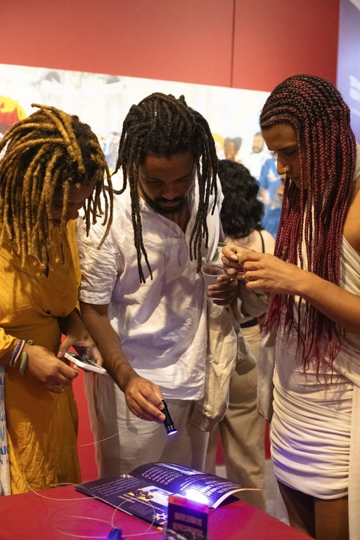 Imagem da exposição Linha de Cor