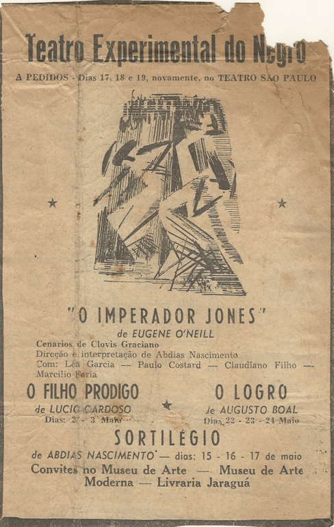 Cartaz amarelado e desgastado do Teatro Experimental do Negro com o título 'A pedidos - Dias 17, 18 e 19, novamente no Teatro São Paulo: O Imperador Jones' de Eugene O'Neill. A peça tem direção de Abdias Nascimento e o cartaz inclui outras montagens como 'Sortilégio', 'O Filho Pródigo' e 'O Logro', com datas de exibição durante o mês de Maio e nomes do elenco junto ao texto. O cartaz faz parte do acervo de Augusto Boal e mostra a força do teatro como instrumento político e de afirmação da identidade negra no Brasil entre as décadas de 40 e 60.