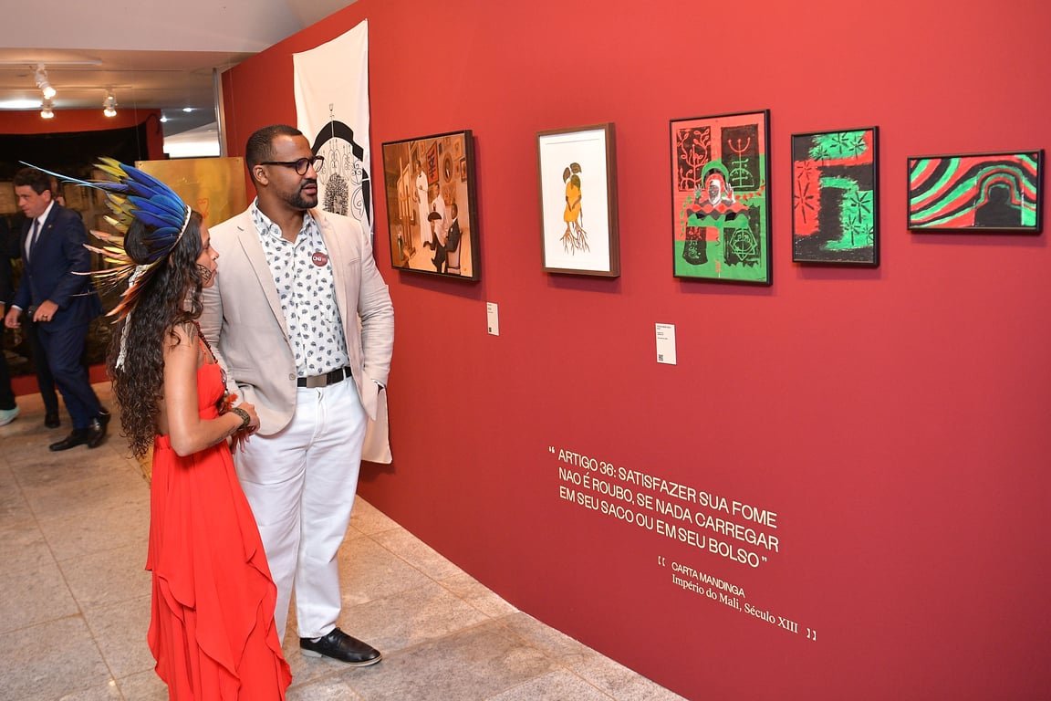 Imagem da matéria: G1: 'Constituinte do Brasil Possível': exposição propõe repensar o país e substituir inspiração europeia por lógica afro-indígena