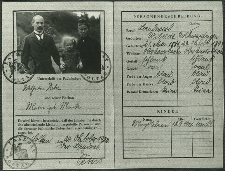 Passaporte alemão de 1926, de família que emigrou para o Brasil