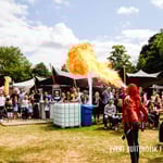 Nuno Mentalist entertainer inhuren vuurspuwer