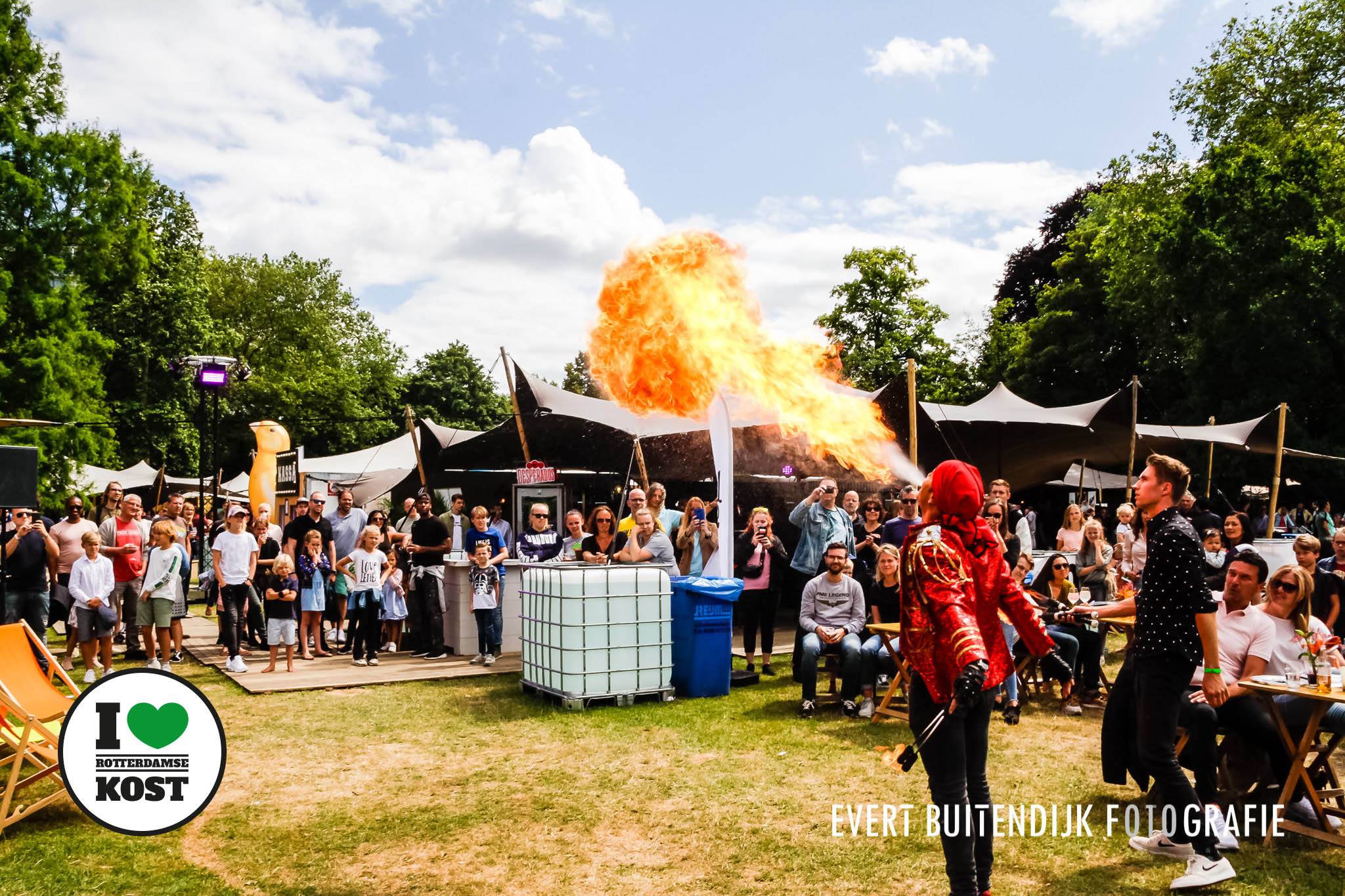 Nuno Mentalist entertainer inhuren vuurspuwer