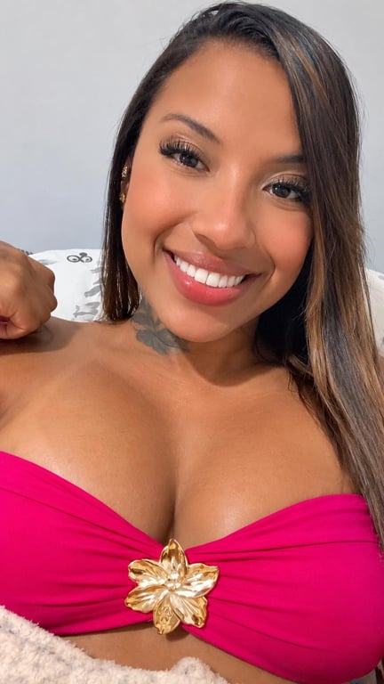 Mia uma experiencia acolhedora, tranquila e profissional Massagem sensual em