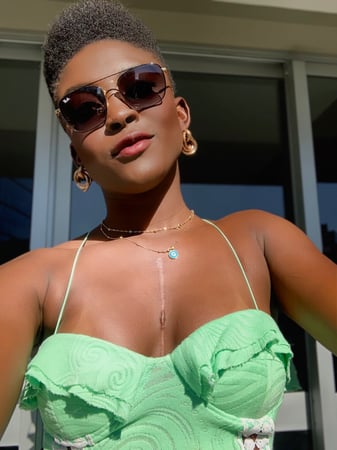 Julia: uma baiana quente