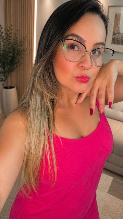 Penelope charmosa Massotrapeuta Massagem Tantrica e Noru