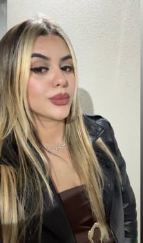 Babi, massoterapeuta especializada em técnicas tântricas e sensuais