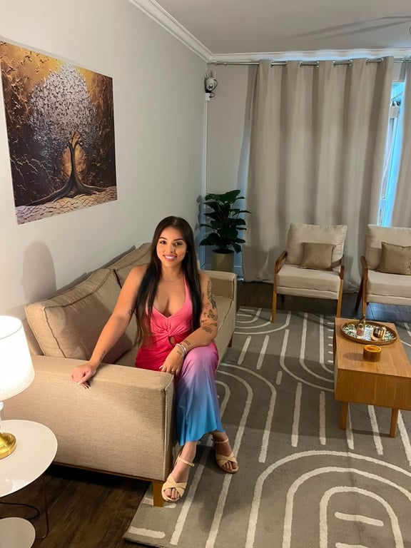 Livia massagista sensual e carinhosa Massagem tântrica em