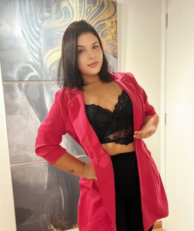 Massagista sensual em Florianópolis - SC - Massagem em Florianópolis | No Local ou a Domicilio - Terapeuta Aline