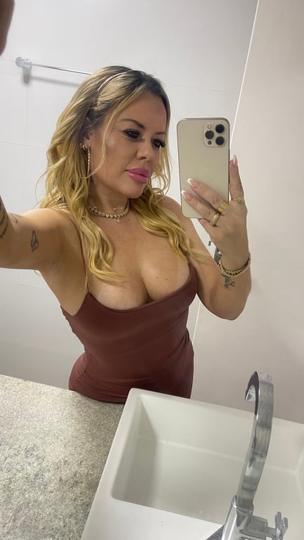 Laís Cardoso | Massagem Tântrica, Sensual e Nuru !!