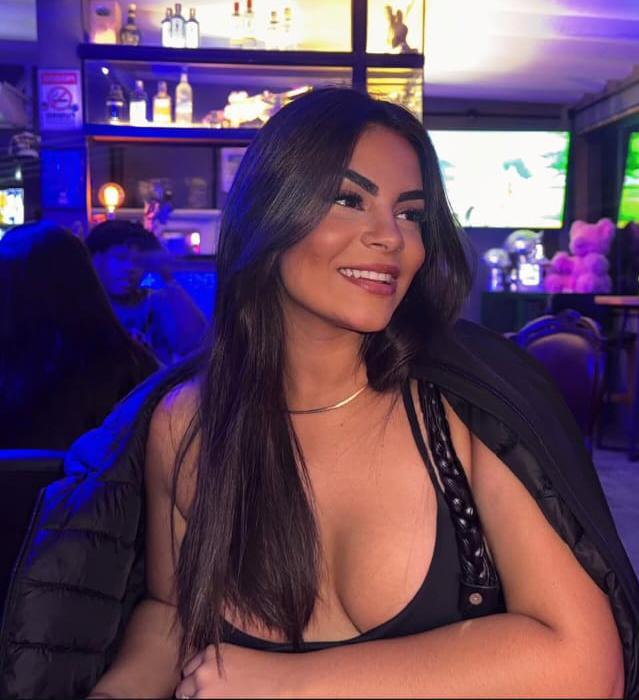 Gabi Massagem em