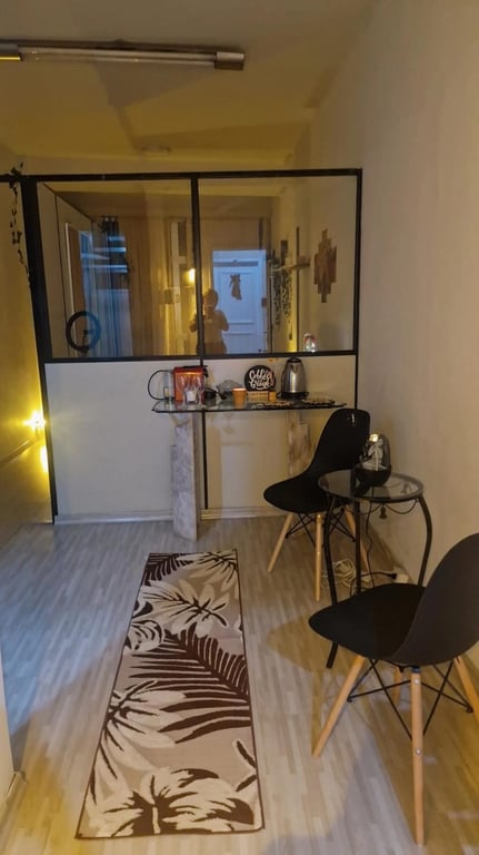 WELLINGTON TANTRA. A massagem tântrica pode fazer muito por você! Massagem nuru