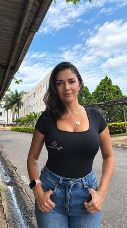 Massagista sensual em Campinas - SP - Thais Melo - Terapia Corporal - Sexologia - Psicanálise - Campinas SP