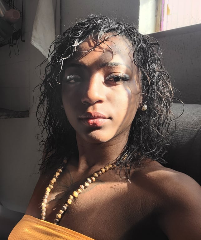 Rayra Divine Massage/ massagem relaxante Massagem em
