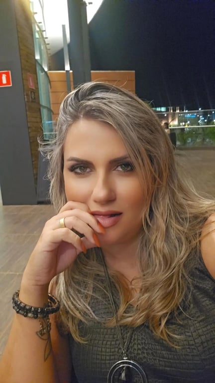 Anny | vou fazer vc ficar molhadinho com tântrica, nuru, lingam
