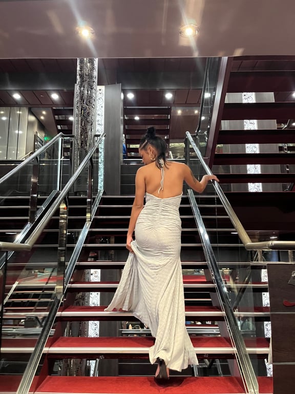 Terapeuta Victoria Garcia Relaxante| Sensual | Nuru | Vivência Massagem nuru