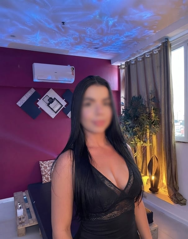 Mariana Melo Presença marcante, especialista em massagens sensuais. Massagem tântrica
