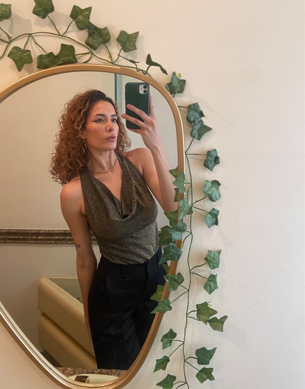 Carol tantrica/nuru técnicas de relaxamento e sensualidade