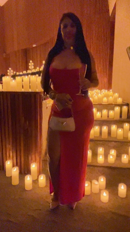 Paula Matarazzo|Pioneira em Massagem Tântrica e Sensual em Uberlândia Massagista em
