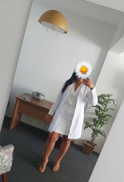 Julia Amorim Uma boa massagem não é luxo.É necessidade.