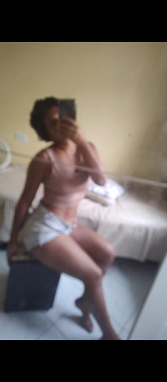 Dharlenne (Preta) Massagem relaxante, tailandesa, tantrica e Nuru Massagem