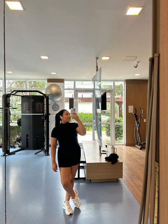 Liz massagem sensual e relaxante Massagem sensual