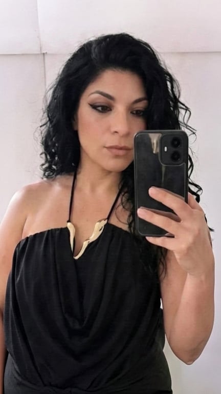 Jhanna Massoterapia NURU & Vivência Mútua.