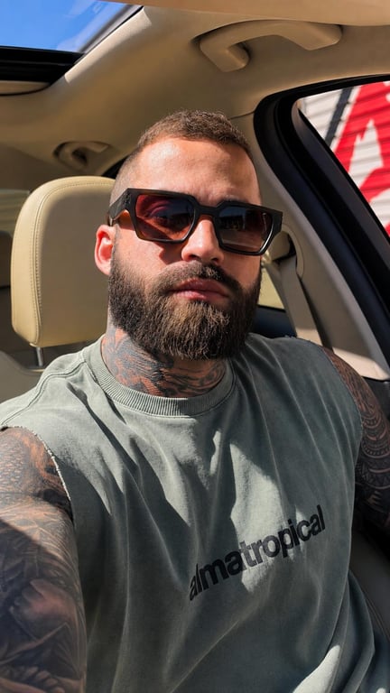 Ragnar Nadis Espaço Zodíaco Massagem tântrica em