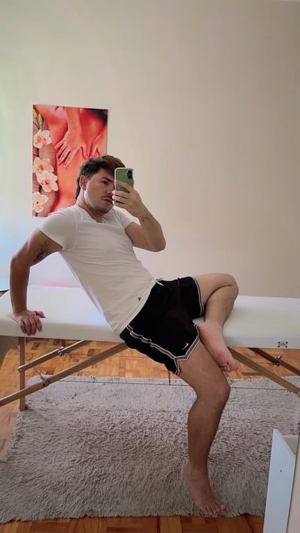 Luis Massoteurapeuta Masculino Tantrico