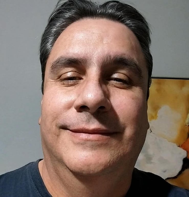 Leandro massagem tântricas especiais e atendimento para seu êxtase tot Massagem sensual em