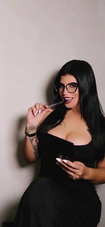 Gabriela Padilha | Tantra & Magnetismo Massagem sensual em