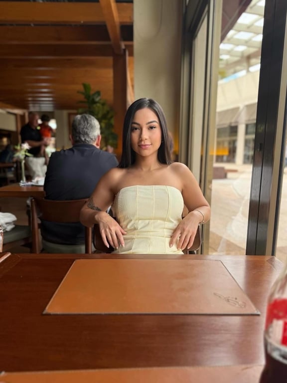 Lorena | Massagem Sensual, Relaxamento, Prazer e Uma Experiência Difer