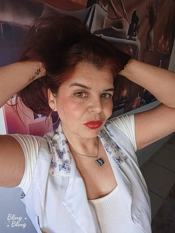 Valeriah Terapeuta Corporal massagem relaxante Massagem sensual