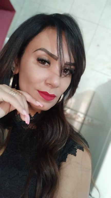 NINA SATO MASSOTERAPEUTA