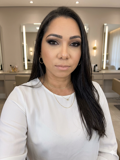 Romana Silva terapeuta Massagem Relaxante