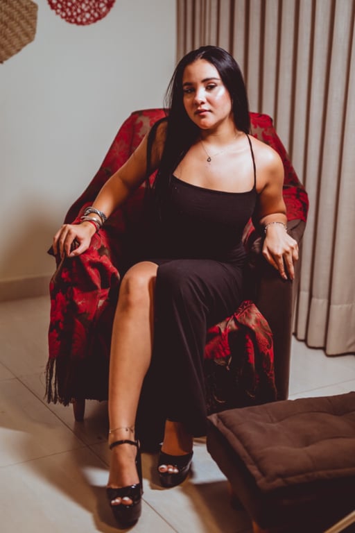 Heloá Menezes / Massoterapeuta Massagem tântrica em