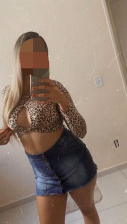 Jade a loira safadinha que você esperava