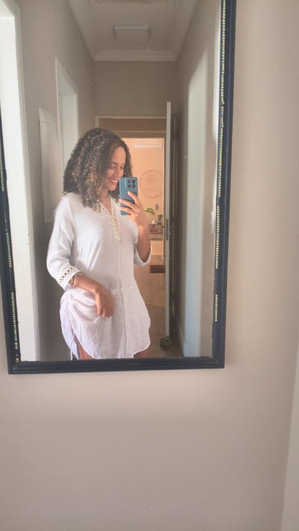 Angela Cristina, Terapeuta tântrica e Sensual Massagista em