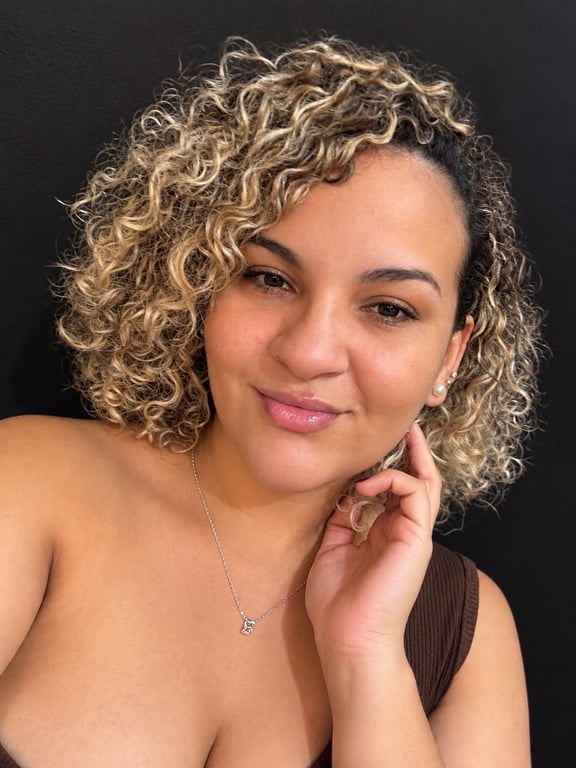 Atendendo hoje até as 17h, venha relaxar com uma boa massagem