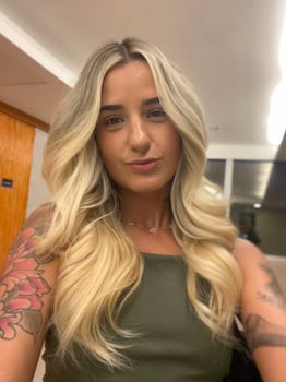 Anna - Massoterapeuta Certificada RJ. 