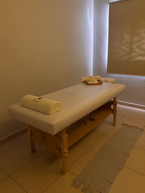 Jasmim terapeuta Nuru premium Massagem nuru em