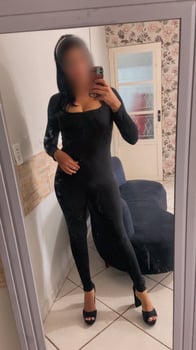 Nanda massagista sensual