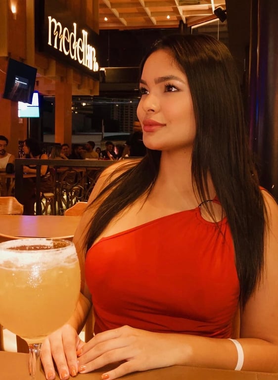 Letícia avelar Massagista