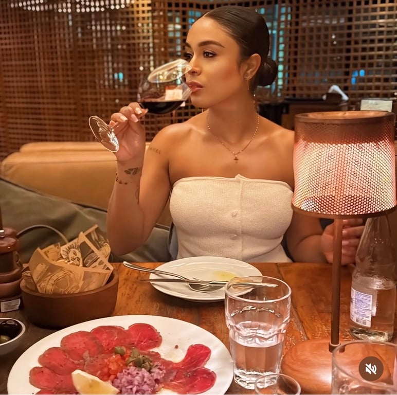 Alisha | Massagem Premium, Sensual e Exclusivo Massagem sensual em
