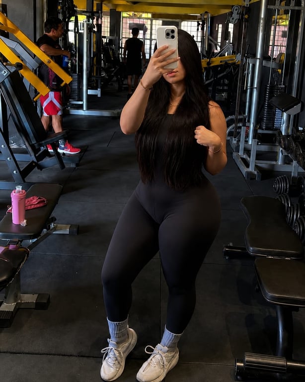 MASSAGISTA ERÓTICA SENSUAL COMPLETA Massagem tântrica em