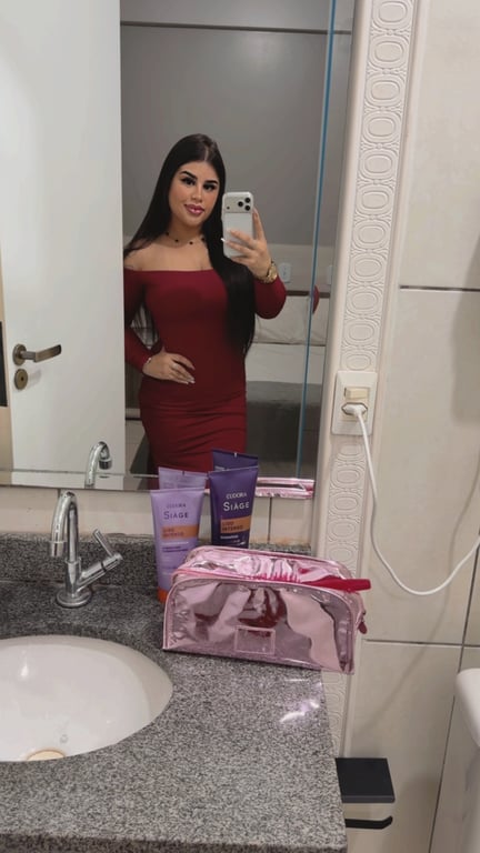 Alice Moura Massagem nuru em