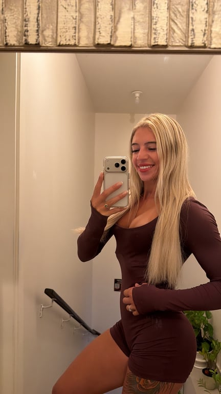 Aryane Domingos | Massagem Tântrica, Nuru e Relaxante em BC Massagem